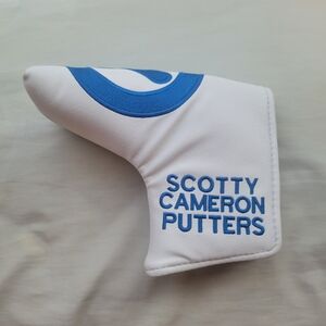 Scotty Cameron White and Blue Golf Blade Putter Headcover